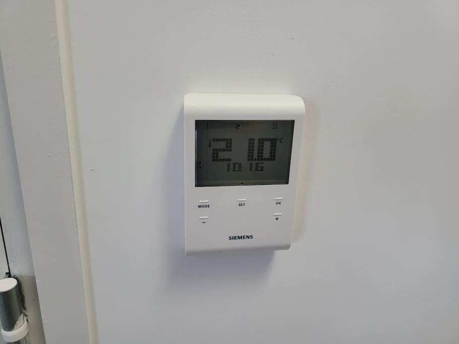 Appartement Neuf Moderne + Parking, Geneve Saint-Genis-Pouilly Bagian luar foto