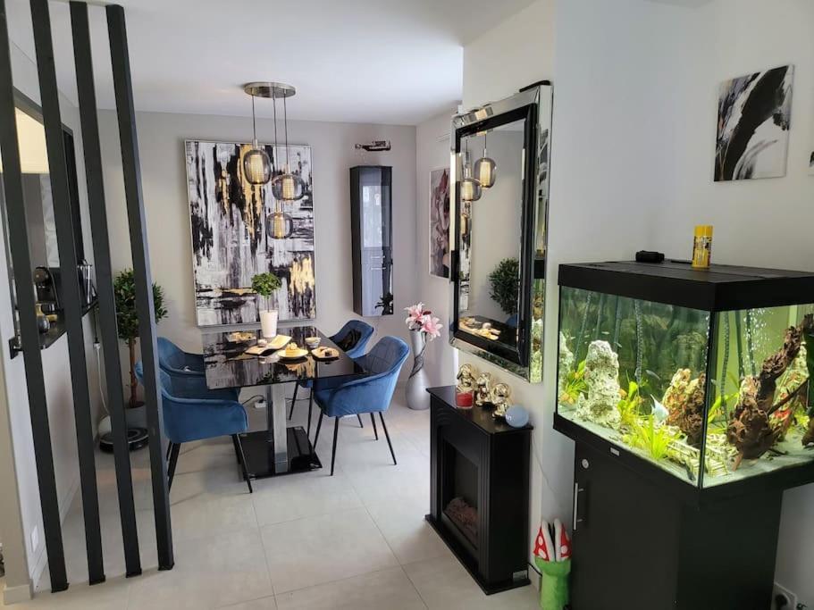 Appartement Neuf Moderne + Parking, Geneve Saint-Genis-Pouilly Bagian luar foto